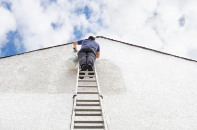 Peinture extérieure à Larouillies — façades et ravalement